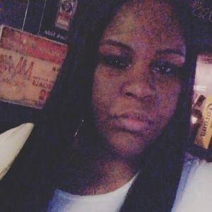 Meet your Posher, Jamese